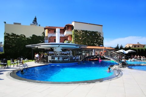 700m² Hotel in Lasithi, Greece No. 55550 1