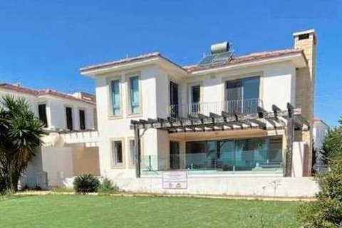 3 bedrooms House in Ayia Napa, Cyprus No. 28766 2