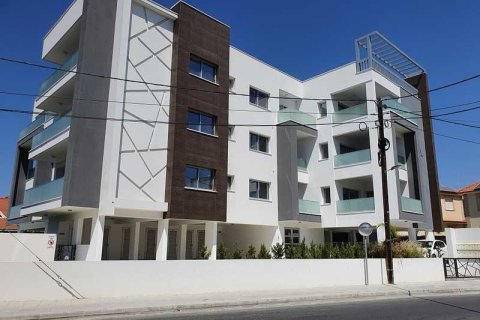 2 bedrooms Apartment in Limassol, Cyprus No. 64086 15