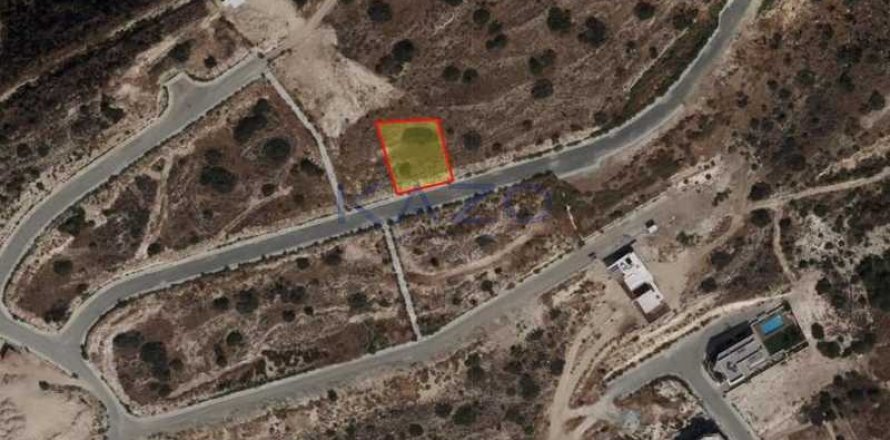 840m² Land en Mouttagiaka, Cyprus No. 76360