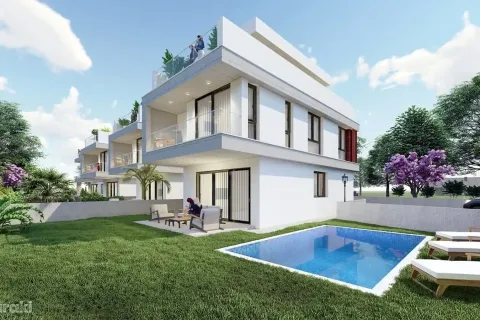 4 bedrooms Villa in Agios Tychonas, Cyprus No. 29393 1