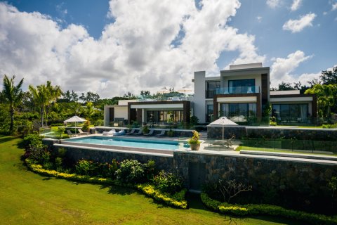 4 bedrooms Villa in Flacq, Mauritius No. 60778 2