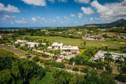 4 bedrooms Villa in Flacq, Mauritius No. 60778 7