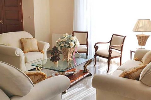 5 bedrooms House in Limassol, Cyprus No. 78015 1