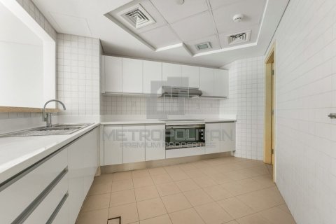 2 bedrooms Apartment in Jumeirah Beach Residence, UAE No. 10031 2