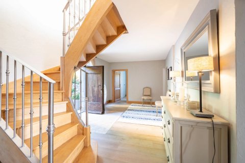 3 dormitorios Apartment en Mougins, France No. 67243 5