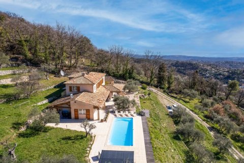 5 bedrooms Villa in Chateauneuf-Grasse, France No. 67245 3