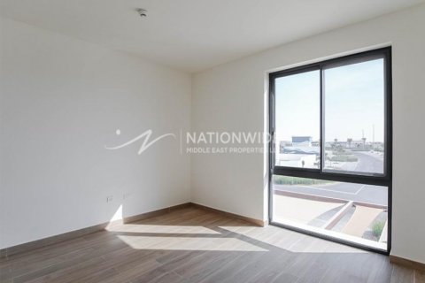 3 bedrooms Townhouse in Al Ghadeer, UAE No. 3374 5