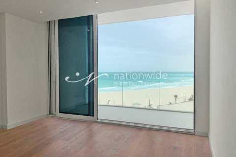 2 dormitorios Apartment en  Saadiyat Island, UAE No. 3373 9