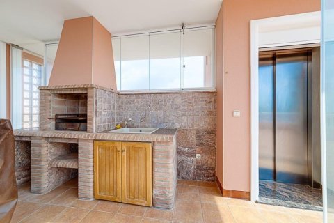 5 bedrooms Villa in La Zenia, Spain No. 27663 27