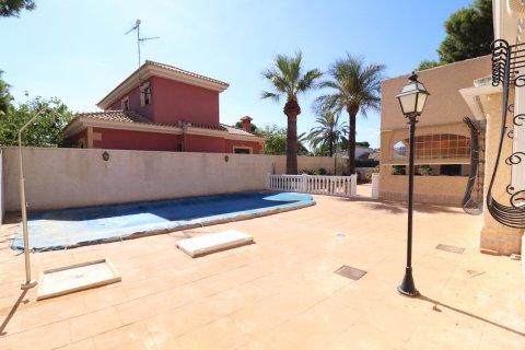 4 dormitorios Apartment en Torrevieja, Spain No. 27702 24