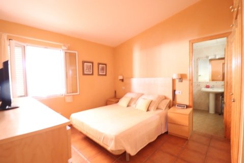 4 dormitorios Apartment en Torrevieja, Spain No. 27702 11