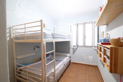 4 dormitorios Apartment en Torrevieja, Spain No. 27702 20