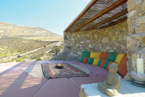 300m² Commercial property en Kythnos, Greece No. 49194 3