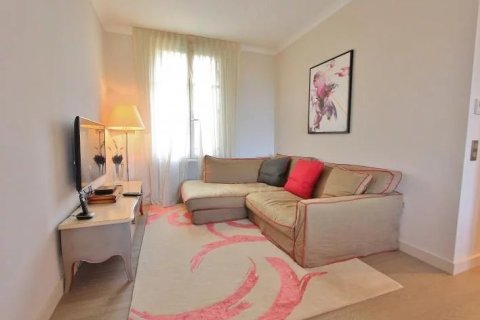 3 dormitorios Apartment en Antibes, France No. 75775 9