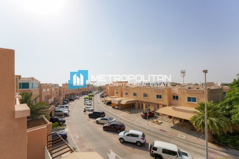 3 bedrooms Villa in Al Reef, UAE No. 5695 10