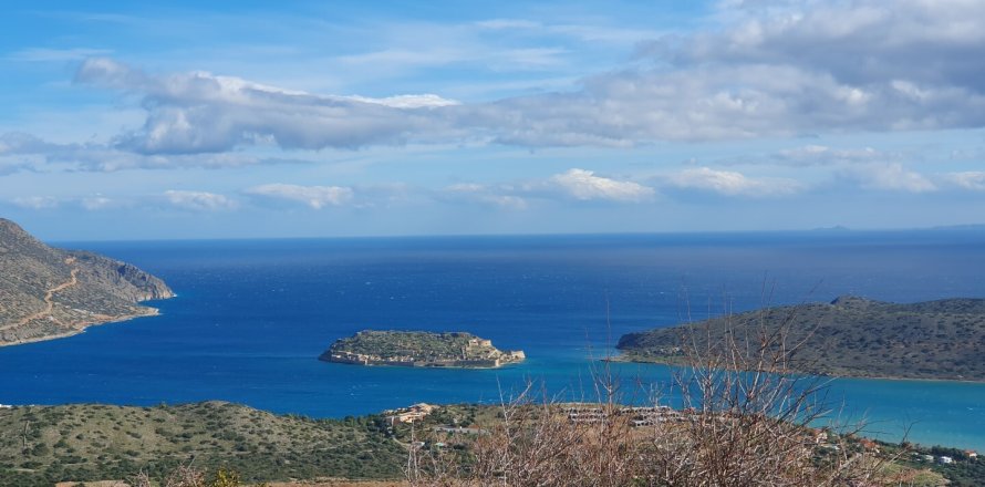 40085m² Land in Agios Nikolaos, Greece No. 55710