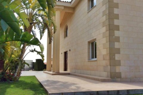 3 dormitorios Villa en Limassol, Cyprus No. 48237 1