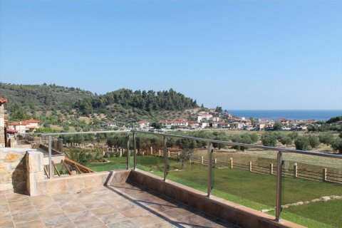 3 bedrooms Villa in Chalkidiki, Greece No. 51523 4