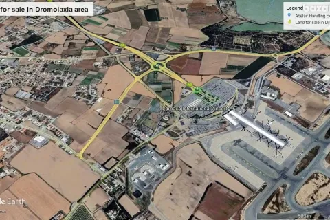 6689m² Land en Dromolaxia, Cyprus No. 41944 1