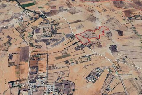 44382m² Land in Nicosia, Cyprus No. 76352 1