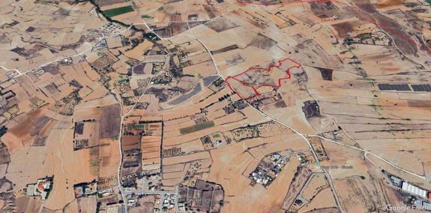 44382m² Land in Nicosia, Cyprus No. 76352