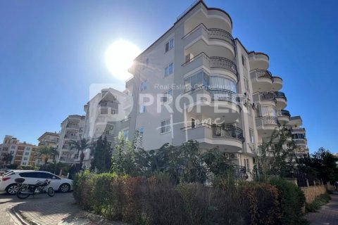 3 rooms Apartment in Alanya, Turkey No. 13360 1