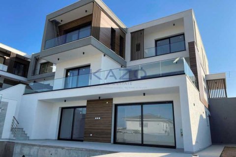 5 dormitorios House en Germasogeia, Cyprus No. 65524 3