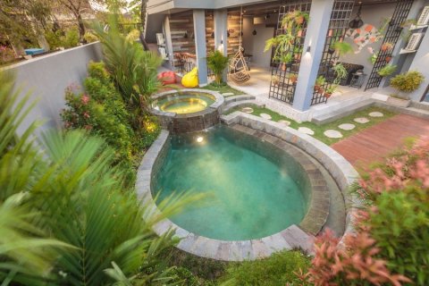 8 bedrooms Villa in Kerobokan, Indonesia No. 23445 9