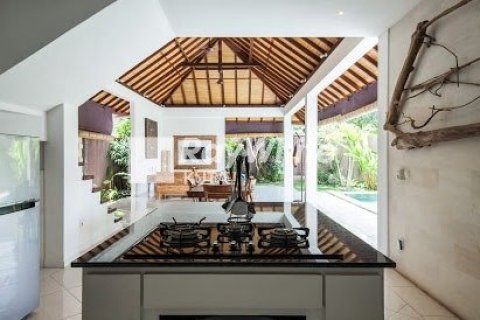 3 dormitorios Villa en Canggu, Indonesia No. 23493 3