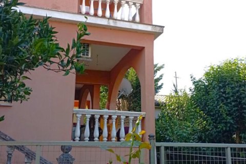 6 bedrooms Villa in Corfu, Greece No. 51484 3