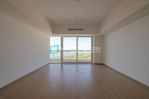 2 bedrooms Apartment on the Yas Island, UAE No. 61095 19