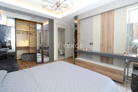 4+1 Apartment in Ankara, Turkey No. 61109 12