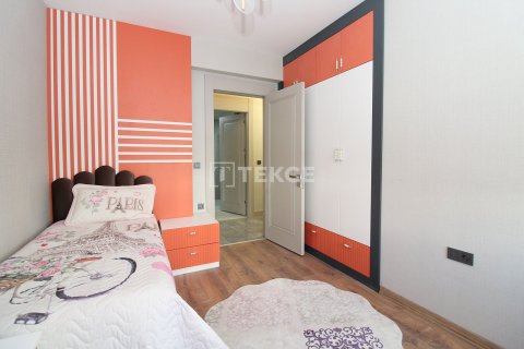 4+1 Apartment in Ankara, Turkey No. 61109 17