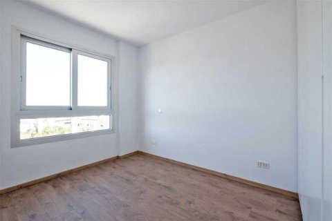 3 bedrooms Penthouse in Strovolos, Cyprus No. 33305 8