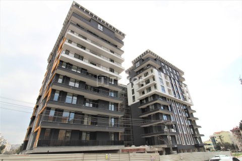 3+1 Apartment in Bursa, Turkey No. 12367 4