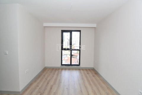 2+1 Apartment in Istanbul, Turkey No. 13391 12