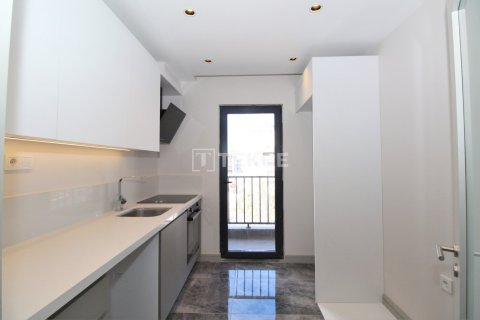 2+1 Appartement à Istanbul, Turkey No. 13391 6