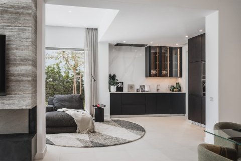5 chambres Villa à El Paraiso, Spain No. 90640 17