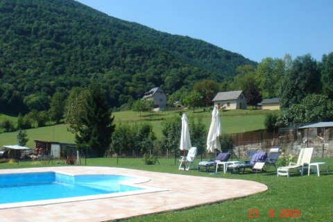 4 bedrooms Villa in Mazouau, France No. 69491 11