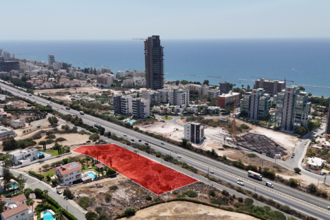 4656m² Land en Agios Tychonas, Cyprus No. 35892 7