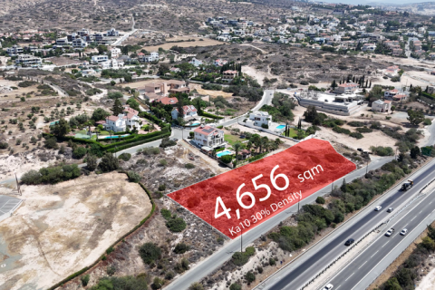 4656m² Land en Agios Tychonas, Cyprus No. 35892 6