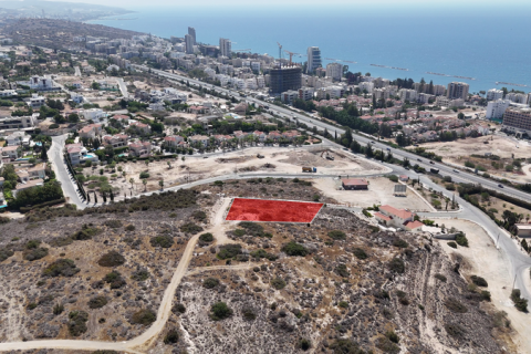 2732m² Land in Agios Tychonas, Cyprus No. 35894 4