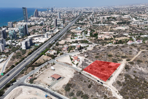 2732m² Land in Agios Tychonas, Cyprus No. 35894 10