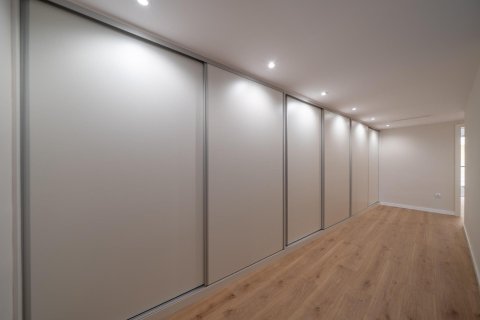 Квартира с 4 спальнями в Аликанте, Испания №92301 5
