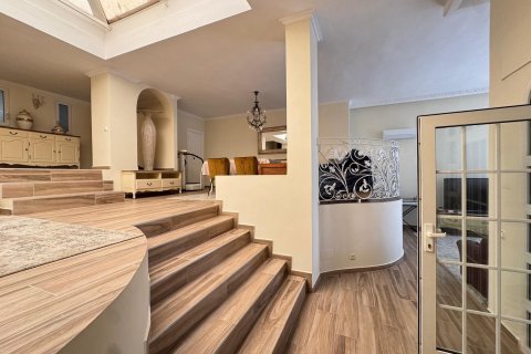 Вилла с 5 спальнями в Кампоамор, Испания №92300 26