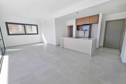 2 bedrooms Apartment in Germasogeia, Cyprus No. 34301 2