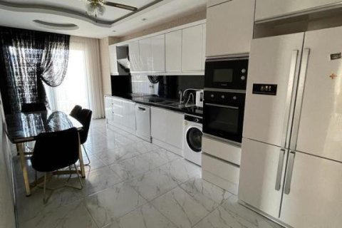 5 rooms Apartment in Mahmutlar, Turkey No. 21722 1