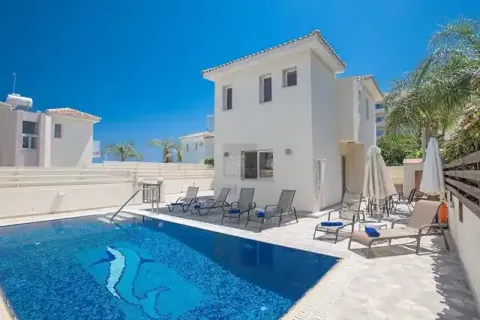 3 bedrooms House in Protaras, Cyprus No. 40340 1