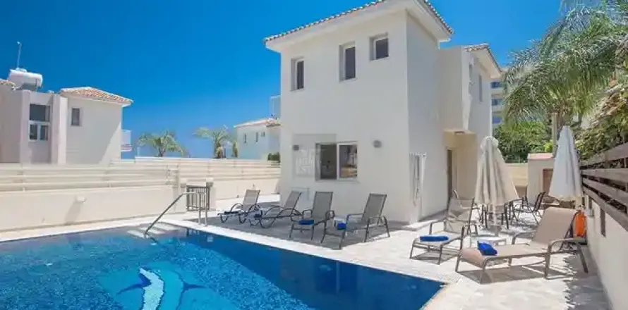 3 bedrooms House in Protaras, Cyprus No. 40340